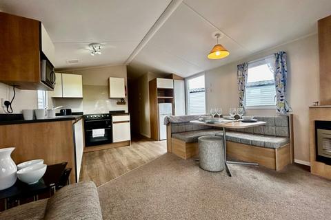 2 bedroom park home for sale, Sand le Mere Holiday Park – Yorkshire