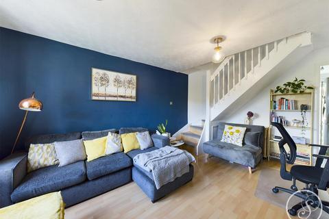 2 bedroom terraced house to rent, Grange Road, Hunslet, Leeds LS10