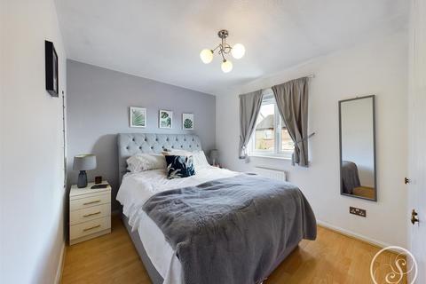 2 bedroom terraced house to rent, Grange Road, Hunslet, Leeds LS10