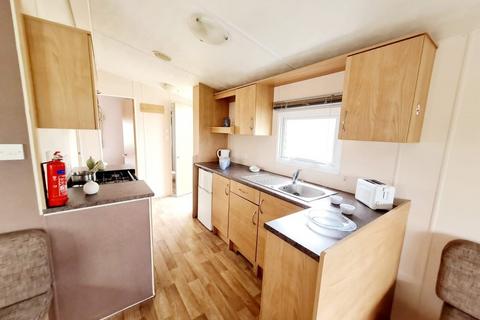 2 bedroom park home for sale, Seawick Holiday Park – Essex
