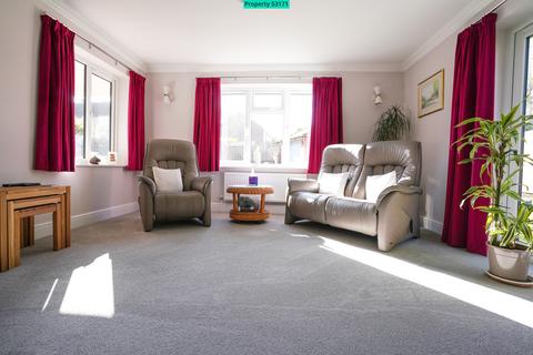undefined, Tannery Drift, Royston, SG8