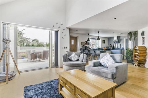 4 bedroom detached house for sale, Copse Lane, Hayling Island, PO11
