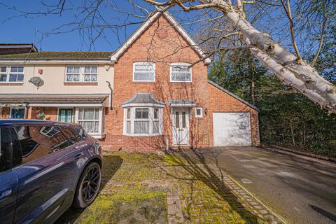 3 bedroom end of terrace house for sale, Kingsland Drive, Dorridge, B93