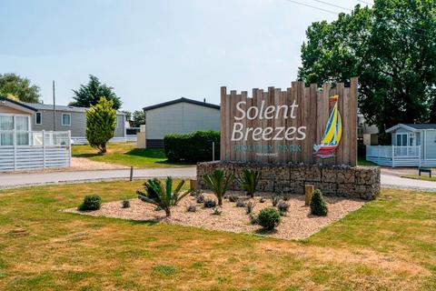 undefined, Solent Breezes Holiday Park – Hampshire