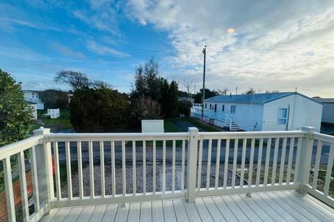 2 bedroom park home for sale, Solent Breezes Holiday Park – Hampshire