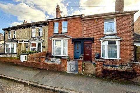 2 bedroom terraced house for sale, Tufton Road, Ashford TN24