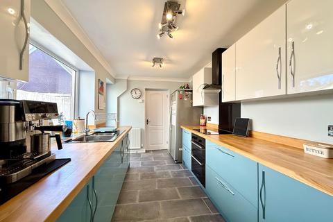 2 bedroom terraced house for sale, Tufton Road, Ashford TN24