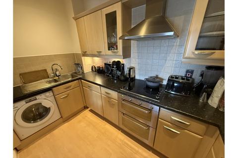 1 bedroom flat to rent, SOLOMONS COURT, NORTH FINCHLEY, N12