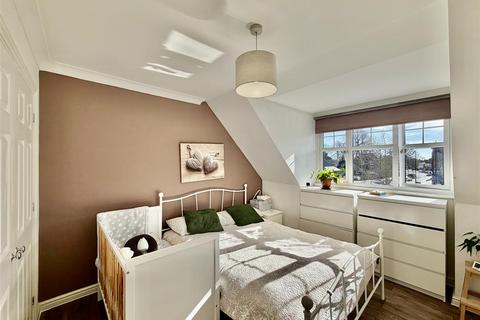 1 bedroom apartment for sale, Pannells Court, Heston TW5