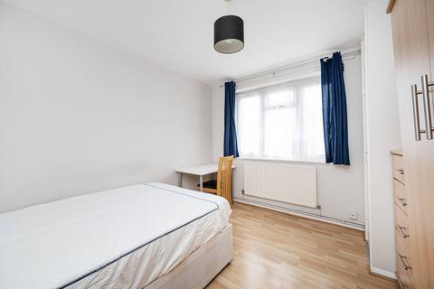undefined, Ernest Street, Mile End, London, E1