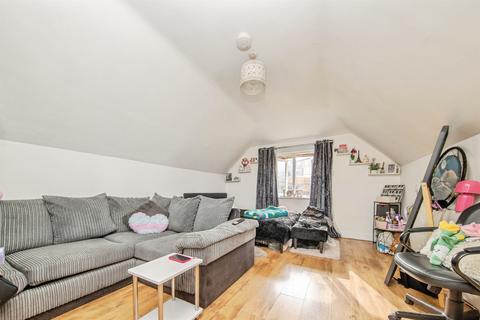 3 bedroom apartment for sale, Burrell Road, Ipswich
