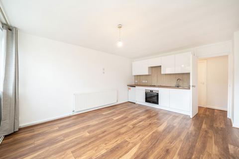 3 bedroom flat to rent, Willesden Lane, London NW2