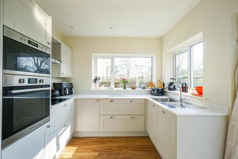 5 bedroom semi-detached house for sale, Marlow Drive, St. Leonards-on-sea