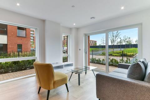 2 bedroom flat for sale, Thonrey Close, Colindale Gardens, Colindale, London, NW9