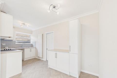 2 bedroom flat for sale, Deans Close, Whickham, NE16