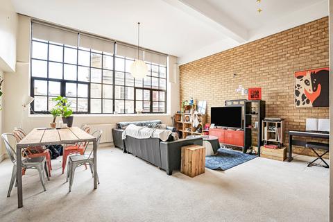 Brewhouse Lane, London, E1W