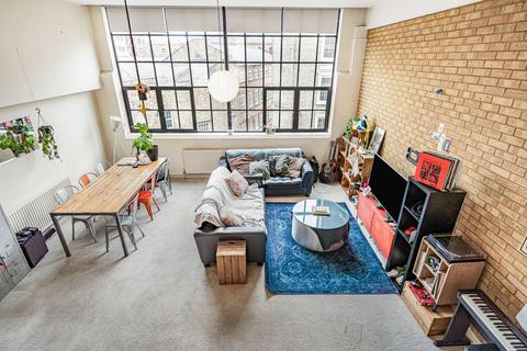 1 bedroom apartment for sale, Brewhouse Lane, London, E1W