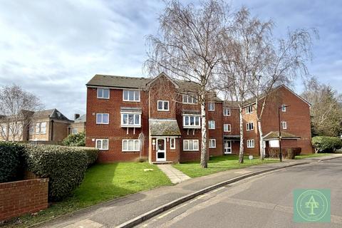 undefined, Leigh Hunt Drive, Southgate, N14