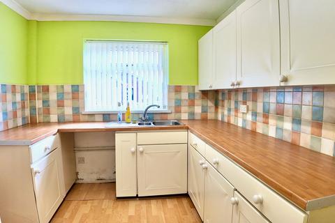 2 bedroom semi-detached bungalow for sale, Raglan Close, Blackwood, NP12