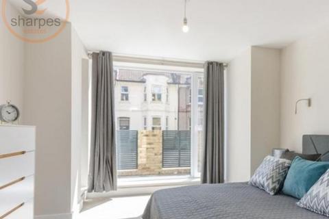 undefined, Rabenview House, St. James's Park, Croydon, Greater London