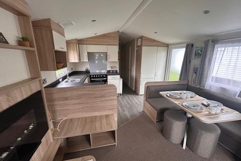 3 bedroom park home for sale, Tarka Holiday Park – Devon