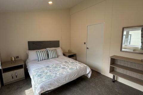 2 bedroom park home for sale, Tarka Holiday Park – Devon