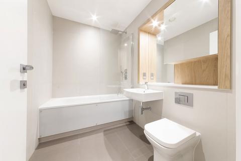 2 bedroom flat to rent, Skyline, SLOUGH SL1