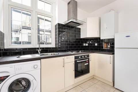 1 bedroom apartment to rent, -218 Homesdale Road, Bromley, BR1