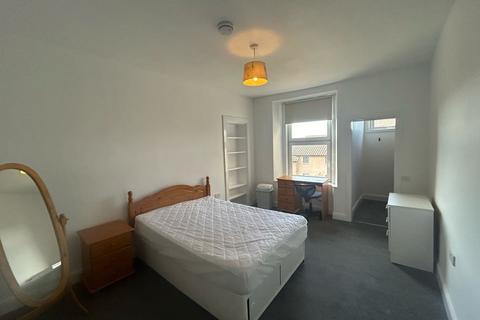 3 bedroom flat to rent, Union Place, Dundee DD2
