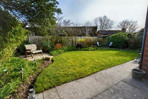 5 bedroom detached house for sale, Campion Way, Sheringham