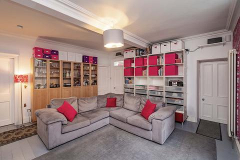 undefined, 17 Viewforth Square, Bruntsfield, Edinburgh, EH10 4LW
