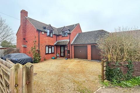 4 bedroom detached house for sale, Base Lane, Sandhurst, GL2
