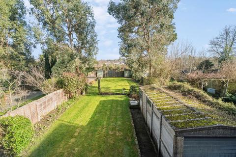 4 bedroom semi-detached house for sale, Kingsfield Road, Watford, WD19