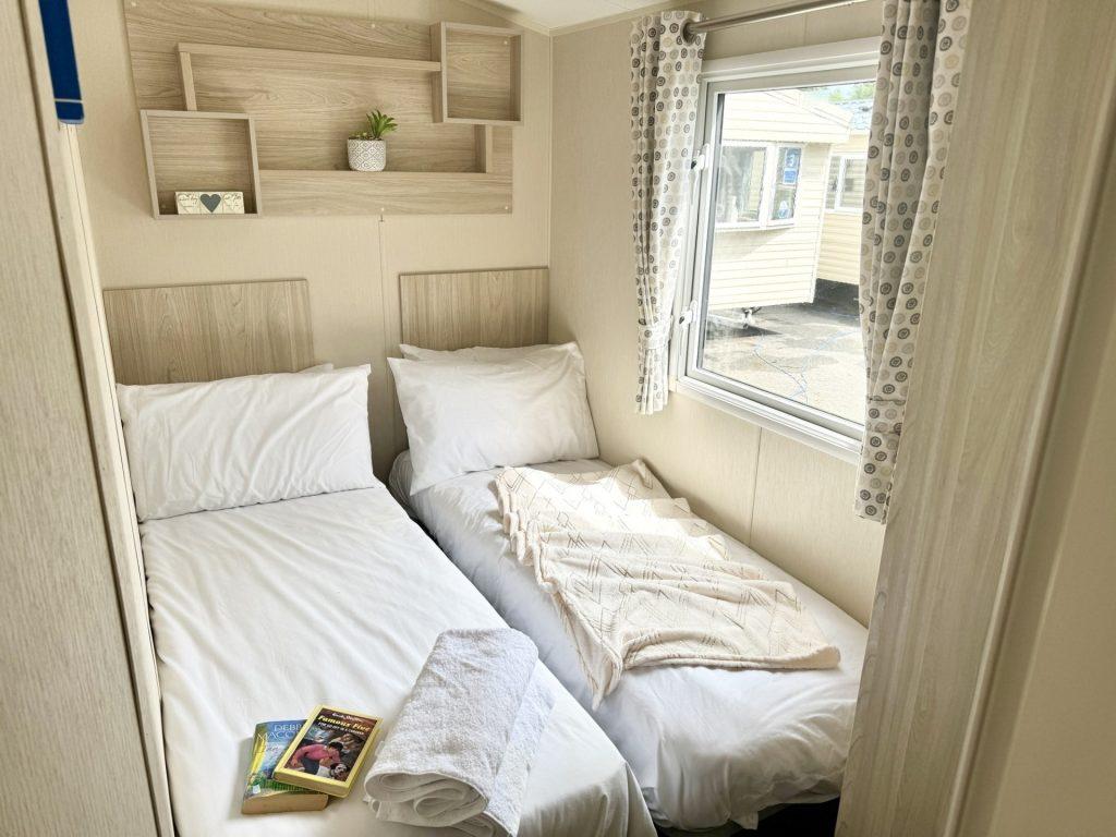 Willerby Lymington 2017 Car0059950 129902775.jpeg