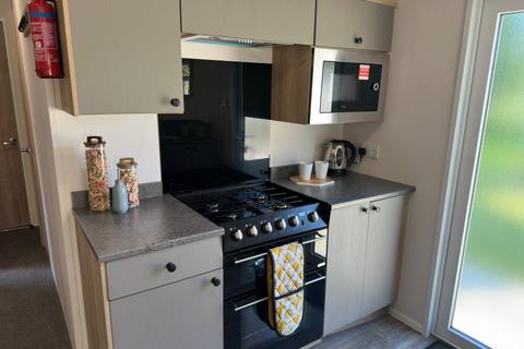 2 bedroom park home for sale, Trevella Holiday Park – Cornwall