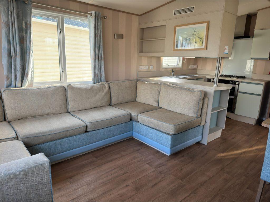 Abi Summerhouse 2019 Car0064793 124383508.jpeg