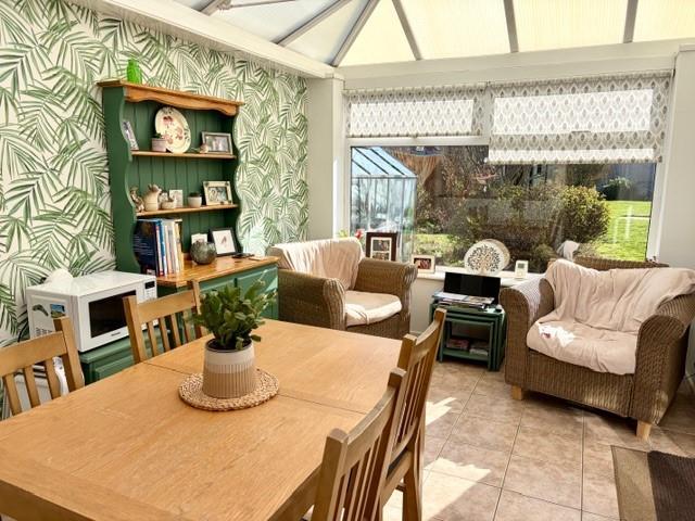 15 St Andrew Garden Room.jpg