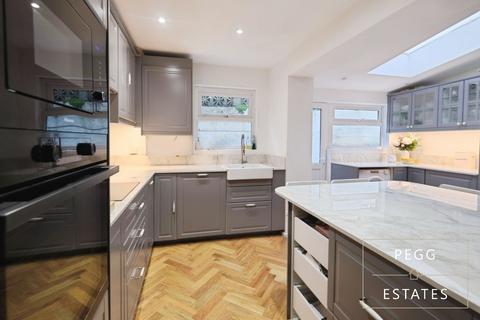 undefined, Forest Road, Torquay