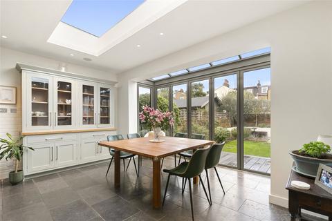 5 bedroom terraced house for sale, Ouseley Road, London, SW12
