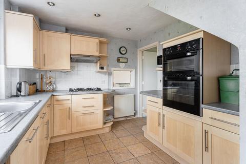 undefined, Roffeys Close, Crawley RH10