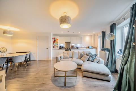 undefined, Sutton Court Road, Uxbridge