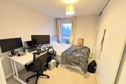 2 bedroom apartment to rent, Russet Drive, St Albans