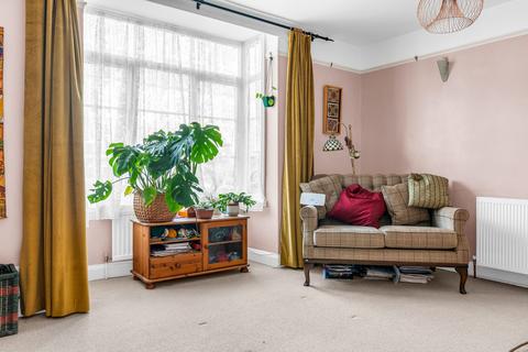3 bedroom end of terrace house for sale, Vicarage Road, Ware SG12
