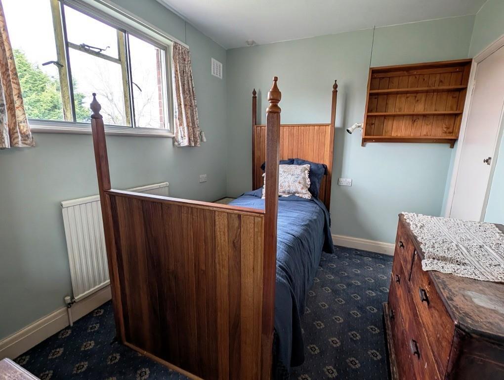 Bedroom 3.jpg