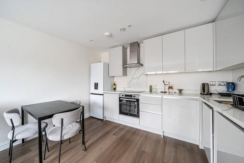 2 bedroom end of terrace house to rent, Harrow Road, Kensal Rise, London, NW10