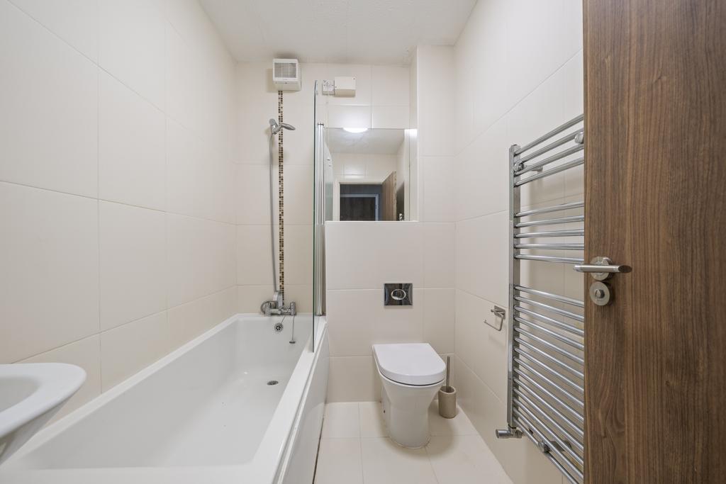 6 - Flat 25 The Newl