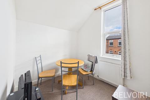 4 bedroom terraced house for sale, Friars Road, Stafford, ST17