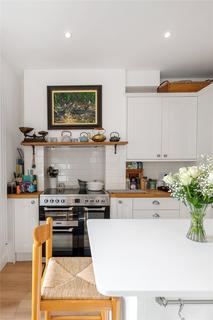 4 bedroom terraced house for sale, Park Hall Road, London, SE21