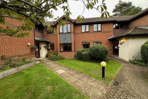 undefined, Huntsgreen Court, Bracknell RG12