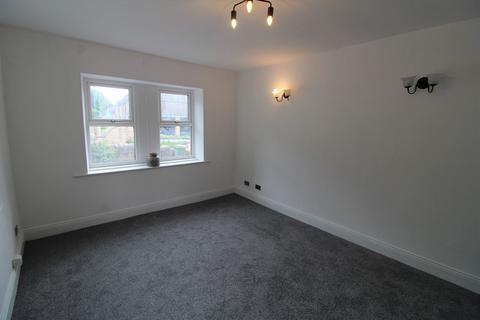 undefined, Huddersfield Road, Holmfirth, HD9 3JD